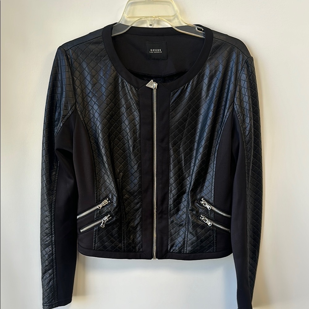 Guess Sz Large Black Quilted Cropped Jacket • NWOT!